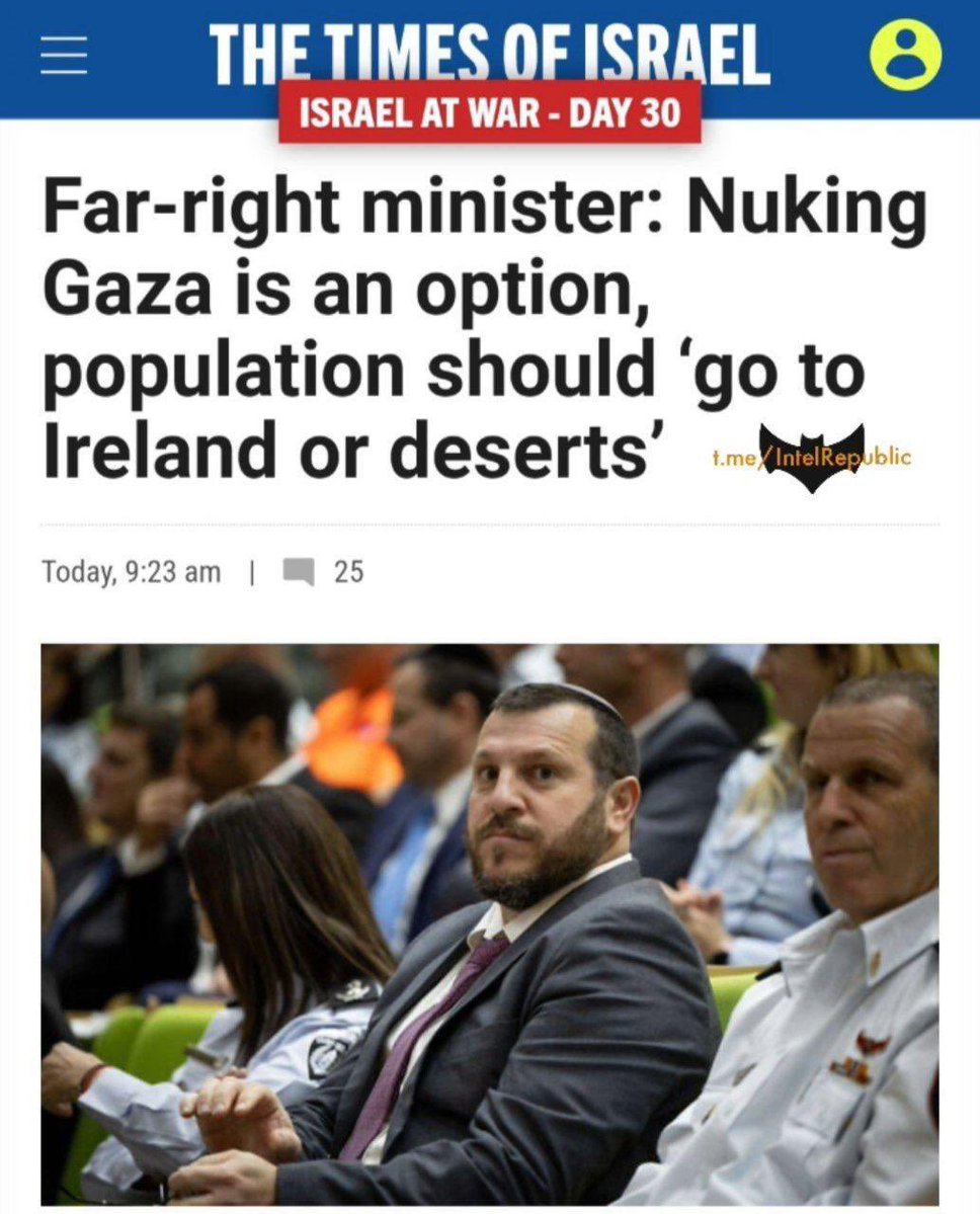 rulajebreal's tweet photo. Il sindaco di New York Mamdani aveva assolutamente ragione riguardo alla parata/
Il genocidio pride a New York. 
Ospiti della parata c'erano terroristi e criminali di guerra a rappresentare lo stato genocida Israeliano: Smotrich (“radere al suolo Gaza!”), il Ministro Eliyahu (“per i Palestinesi di Gaza, qualcosa di peggio della morte”), colui che ha invocato l’uso della bomba atomica, Wasserlauf ("benedetti coloro che afferrano i bambini di Gaza e li scagliano contro le rocce”) che ha incitato l’IDF a uccidere i  bambini!”.
Mentre il 60% degli ebrei americani pensano che Israele stia commettendo crimini di guerra e il 40% accusa Israele di commettere un genocidio… 
Ci sono coloro che strumentalmente confondono l’ebraismo, una religione, con il sionismo, che è un progetto coloniale di pulizia etnica.