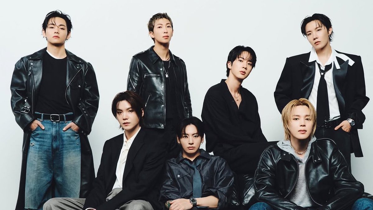PopBase's tweet photo. BTS charts 13 songs on Global Spotify, the most out of any artist currently:

#5. (-1) SWIM — 4.89M
#54. (+15) Body to Body — 1.92M
#59. (+13) 2.0 — 1.87M
#61. (+17) Hooligan — 1.84M
#102. (+22) they don’t know ’bout us — 1.55M
#110. (+22) FYA — 1.51M
#115. (+29) NORMAL — 1.48M
#118. (+38) Like Animals — 1.46M
#133. (+40) Aliens — 1.39M
#146. (+32) Into the Sun — 1.35M
#168. (+31) Please — 1.29M
#169. (RE) Merry Go Round — 1.29M
#181. (RE) One More Night — 1.26M