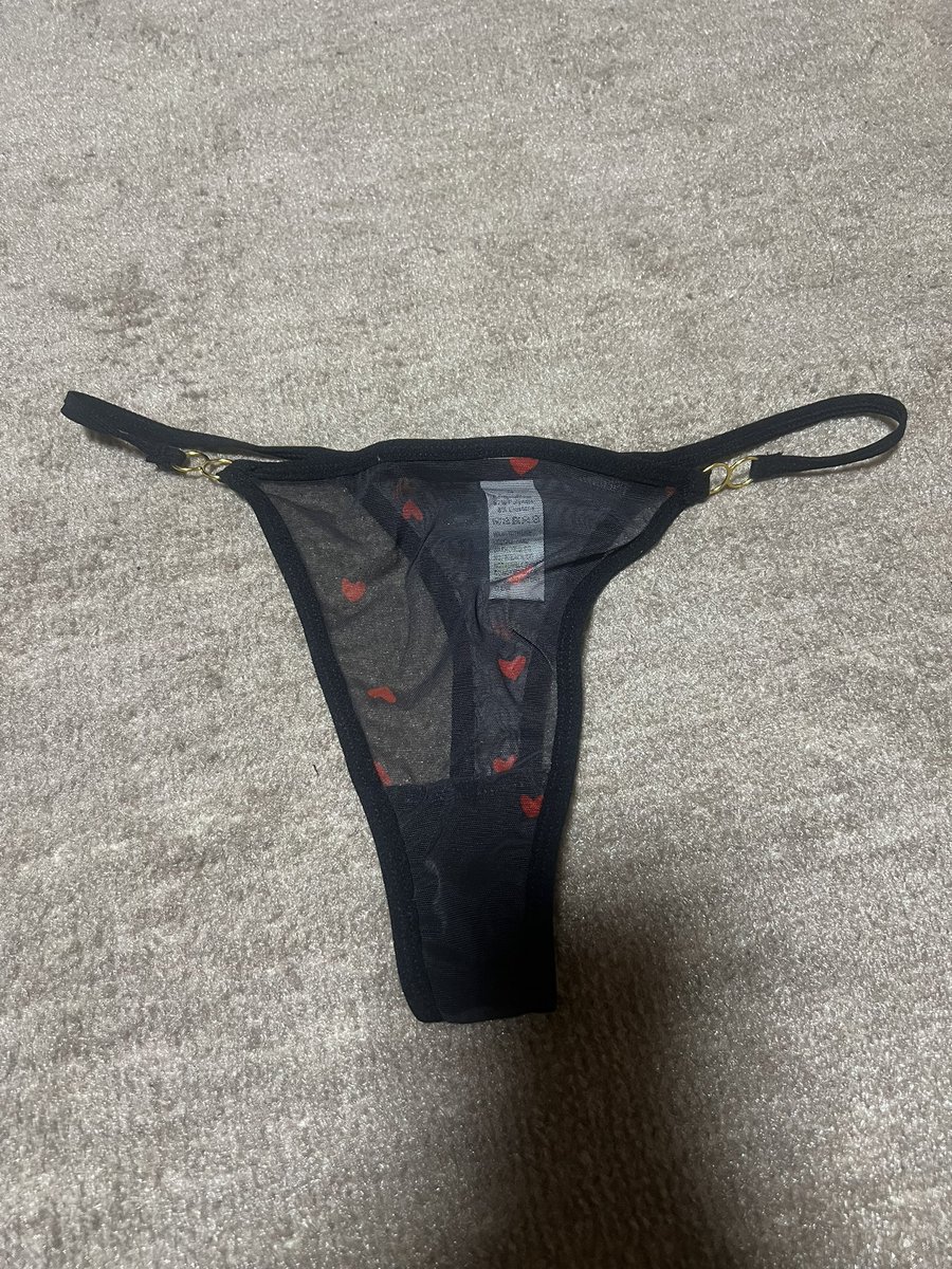 rx_aa1's tweet photo. 要らないおパンツでました
いりませんか🥹

#パンツ売ります
#下着売ります https://t.co/DDEODKjNlY