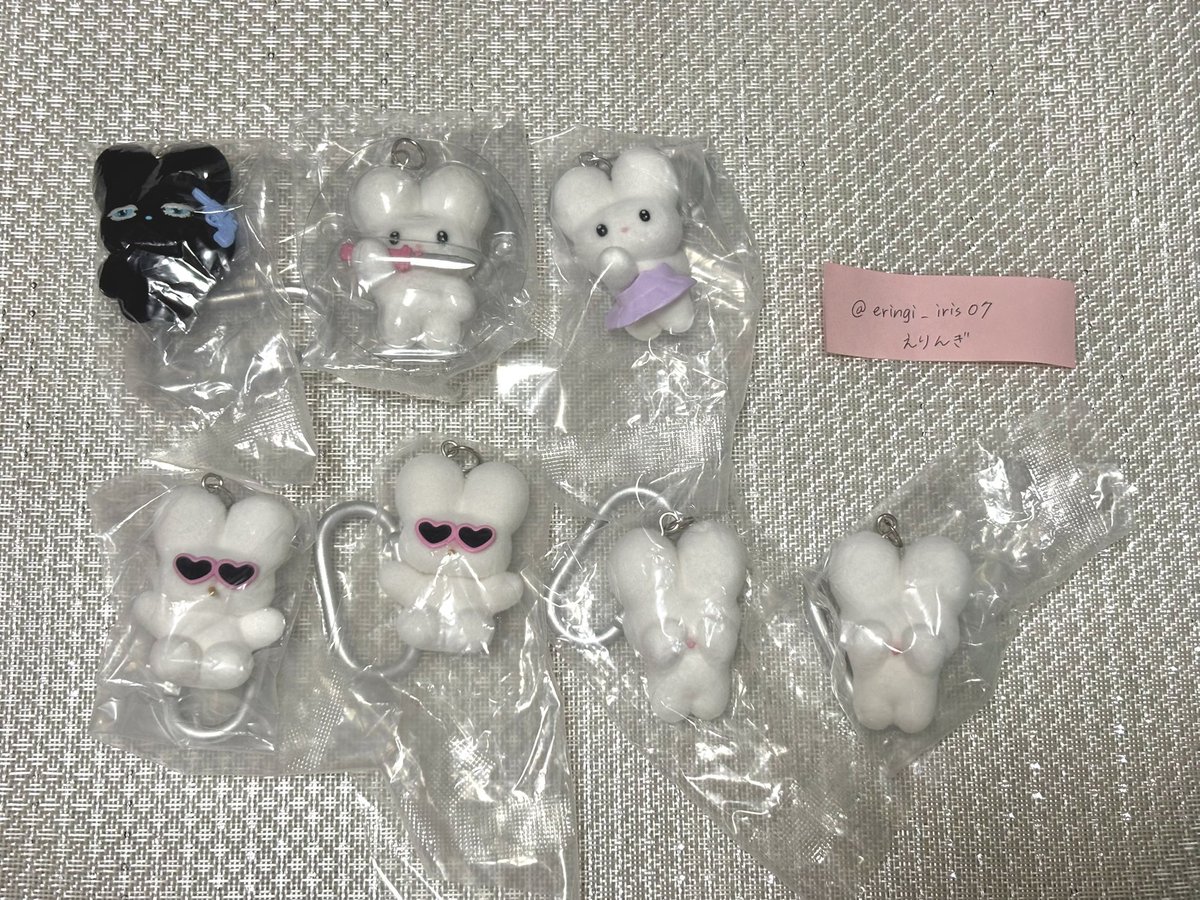 eringi_iris07's tweet photo. 【交換】
beco+81 しりみみうさぎ
フィギュアマスコット 第1弾 第2弾 ガチャ

譲)
第1弾 Prima / Candy Shower2
第2弾 Night Bunny / マジックナイフ / 嘘泣きの振り2

求)第1弾 BANG! / 縛(画像2枚目)

📍画像上段はBANG!との交換のみ
📍縛はBANG!と纏めての交換のみ

お気軽にお声掛けください😌 https://t.co/LPE5AD7R2S
