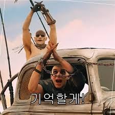 FakeBetaNam's tweet photo. @heylalafsok 짱구야~! 너의 희생으로 얻은 키로스 콘돔을 잊지 않을게!! https://t.co/RyloBe6Q5A