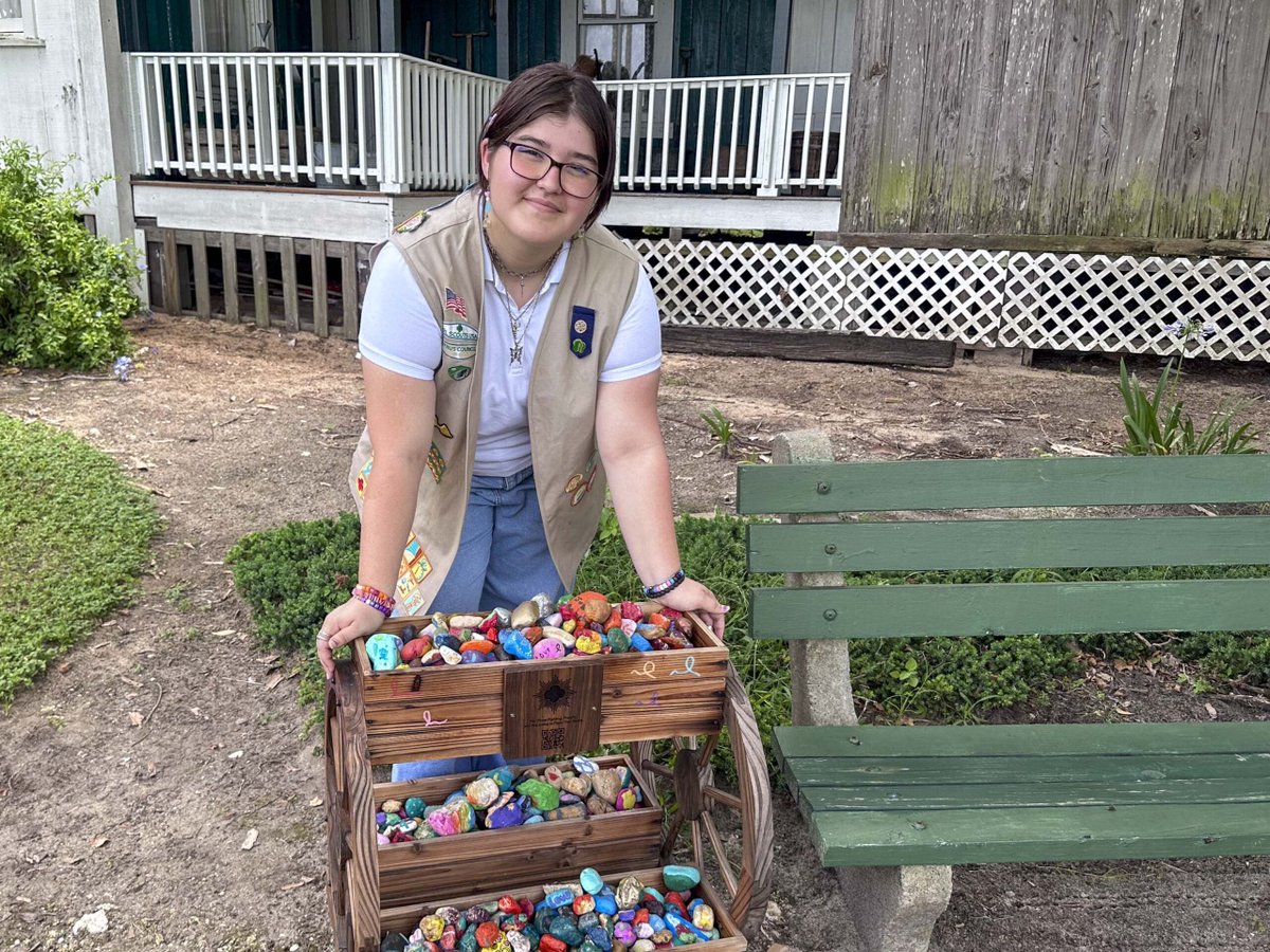 GetStyleMag's tweet photo. Clermont Teen Creates Inspirational Rock Garden for Cancer Survivors

Family members, friends and community supporters gathered Saturday afternoon at the Clermont Historic Village to celebrate a project designed to bring comfort, hope and awareness to others for years to come.

There, 18-year-old Girl Scout Synthia Pascoe unveiled an inspirational rock garden she created for the Greater Clermont Cancer Foundation's (GCCF) reflection garden, a project that earned her the Girl Scout Gold Award, the highest honor in Girl Scouts and the equivalent of an Eagle Scout Award.

The May 30 unveiling was attended by Synthia, GCCF President Laura Henry, directors Kay Simpson and Natasha Selski, volunteers from the Clermont Historic Village and several community members who stopped to admire the colorful display.

For Pascoe, the project was personal.

"My mom actually had thyroid cancer when she was pregnant with me and then my brother had melanoma before I was born," she says. “Cancer is one of those things that most people are touched by somehow.”

A Juliette Girl Scout—a Girl Scout who participates independently rather than as part of a troop—Pascoe has been involved in the program since kindergarten. She previously earned both her Bronze and Silver Awards before setting her sights on the Gold Award.

"I knew I wanted to do something with GCCF so I decided to partner with them and do something along the lines of a kindness rock garden," Synthia says.

The project consists of two large planters filled with painted rocks featuring inspirational messages, encouraging words and the colors associated with different types of cancer. Visitors are encouraged to take a rock and add one of their own.

Read the full story here: https://t.co/8DQdochlab