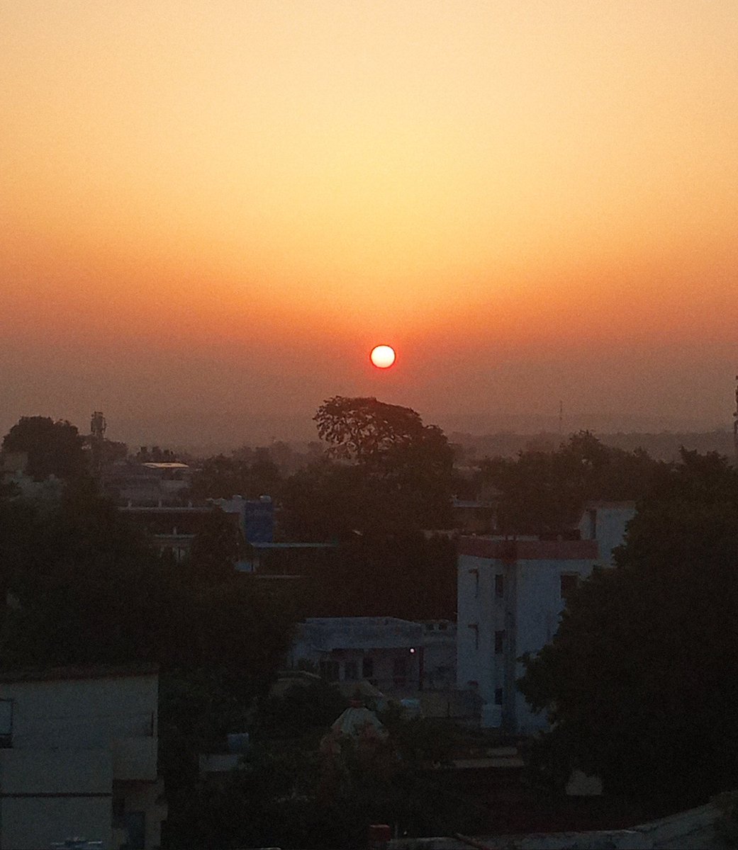 Deepak Chauhan tweet media