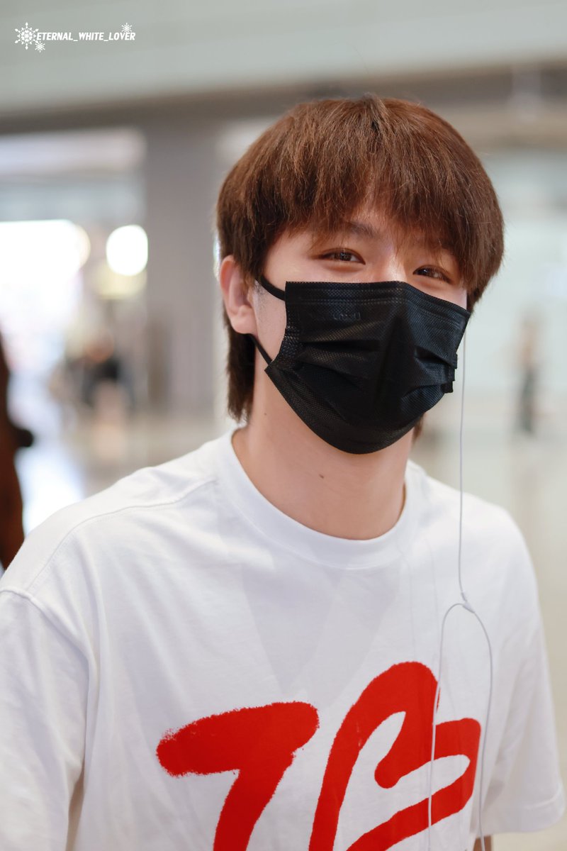 LEV_WHITELOVER's tweet photo. 20260602北京到达🛬
@LEV_Official_ 

#LEV #레비 #レビ
#Wangzihao #왕즈하오 #王子浩 #ズハオ https://t.co/3Dpq4lrY8l