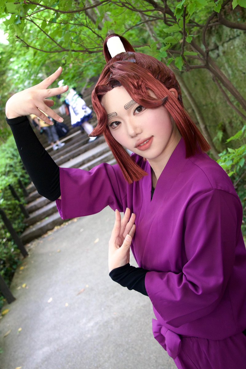 yuri_chan0207's tweet photo. ⚠︎Cosplay
⬅️初コス12月                         5月最新➡

どっちも@chaki_0203 ﾁｬﾝに撮っていただいたお写真‼️ずっと📸ｻﾝの腕がいいのは前提なんだケド、メイクもポージングもウィッグも研究して少しは成長してるよね？ね？(圧☺️
加工技術も進歩しちゃって💦 https://t.co/MIsTPtlVA2