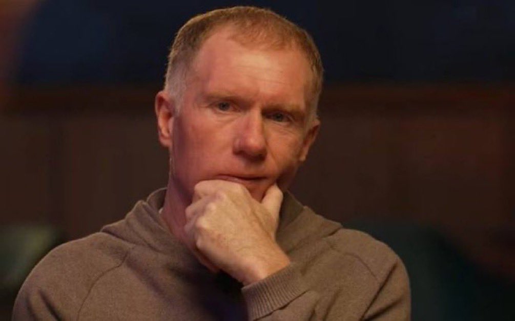 UTDAlex8's tweet photo. 🚨Paul Scholes on Ederson or Mateus Fernandes:

“They are both solid options for Manchester United in that deep role, the Casemiro position. The work rate is there, the energy is there, and they both fit what the club needs.

They would bring a lot of what Owen Hargreaves brought in 2008, discipline, intensity and the ability to cover ground. That’s a proper United profile.

A lot of people won’t understand it, but if you put one of them alongside Kobbie Mainoo and Bruno Fernandes, you’re building something serious. That midfield has balance.

Why not go for both? If Casemiro is going and Manuel Ugarte is sold, then it makes sense. That could take United to another level.”