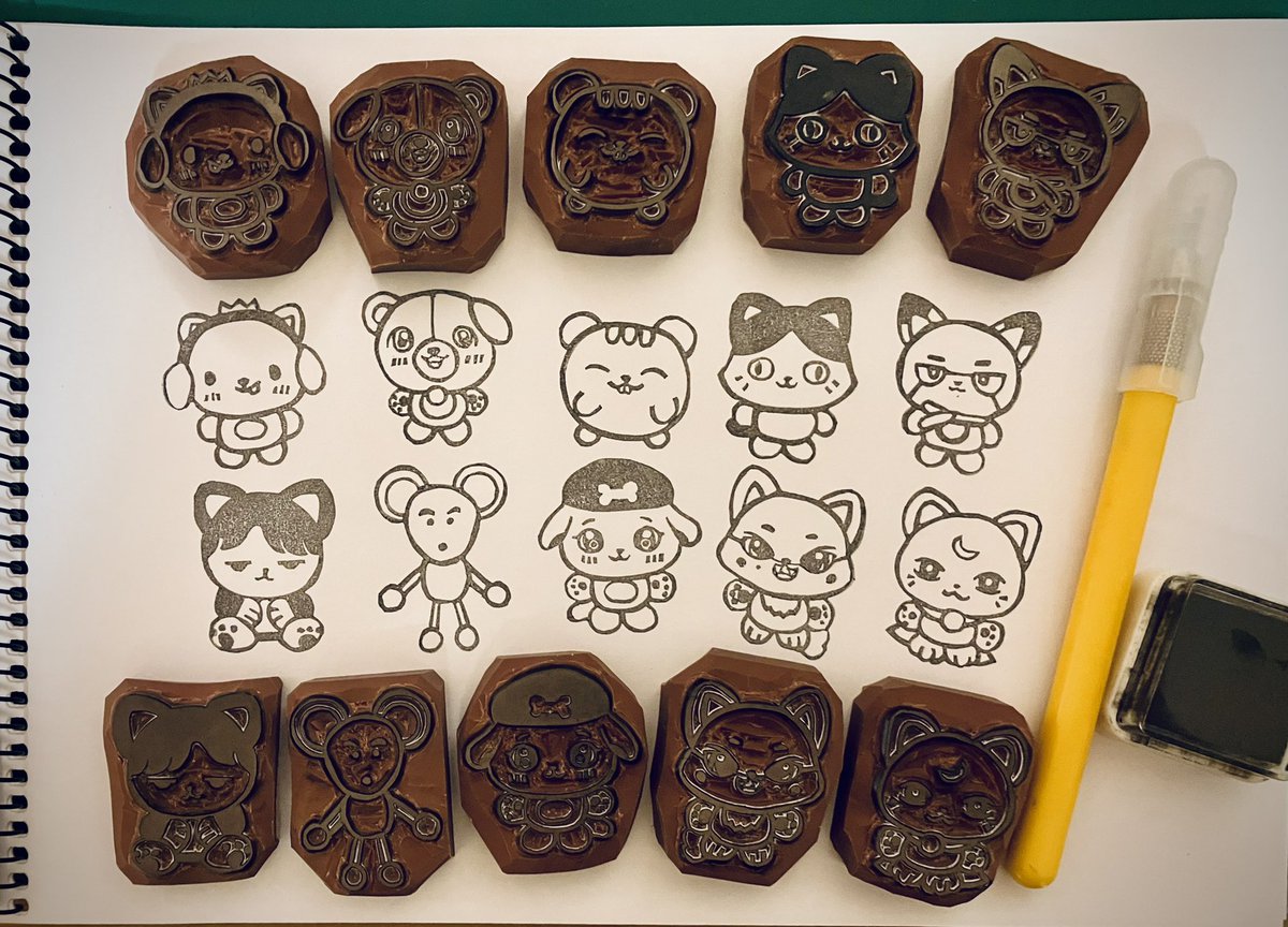 chiichiipen's tweet photo. やっと出来たー！！
サイコスのキャラ出来たら絶対作るって決めてたんだ🥹🩷
でも10人はまあまあ大変だったww
#xikers #싸이커스　#fanart #消しゴムはんこ https://t.co/vlIYlpVmNS