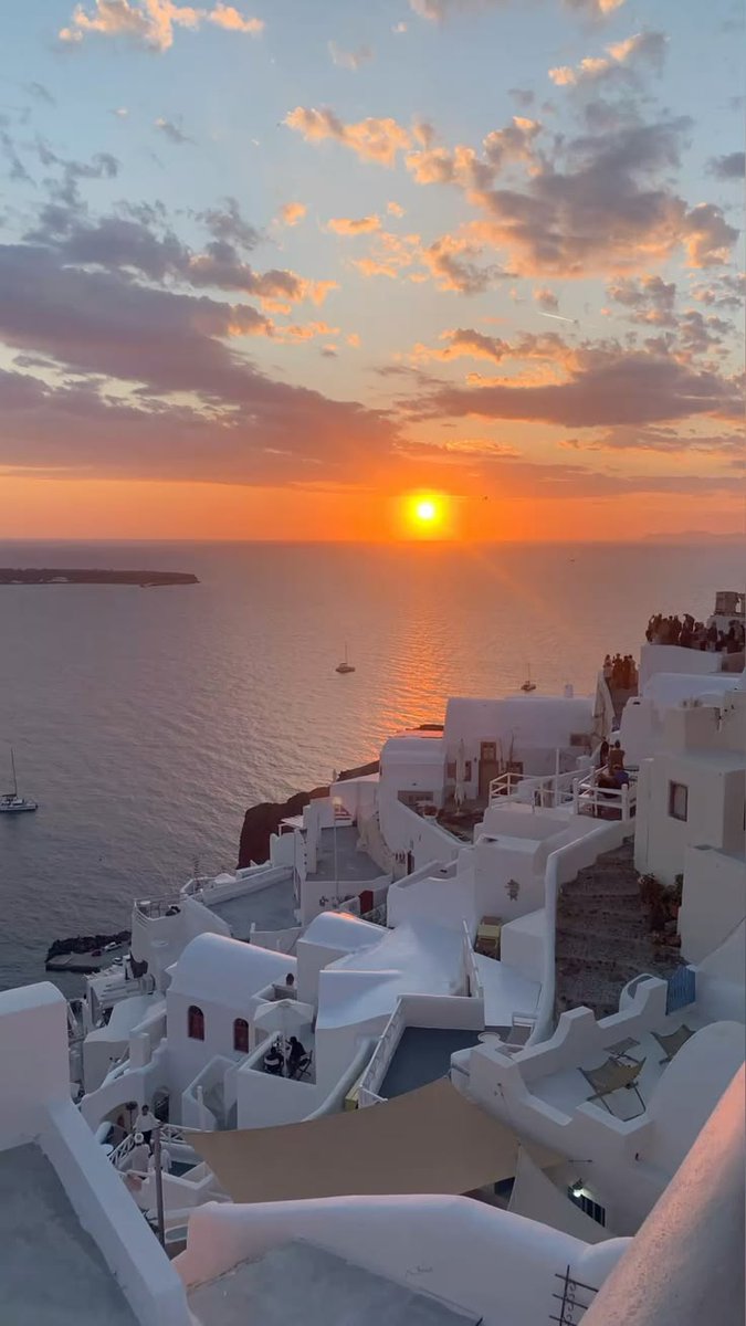 SkylineSto14597's tweet photo. Greece 🇬🇷 https://t.co/DRcRmyQM46