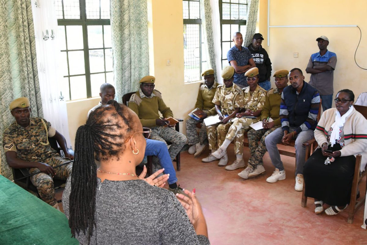 HospitalOutspan's tweet photo. #CSRInAction

Our team was at KWS Maralal Station in Samburu County conducting health talks and wellness checks as part of the Disciplinary Forces Wellness Program, initially launched earlier this year to support the health and well-being of officers serving our country.

#OH https://t.co/9HJaiTxcKS