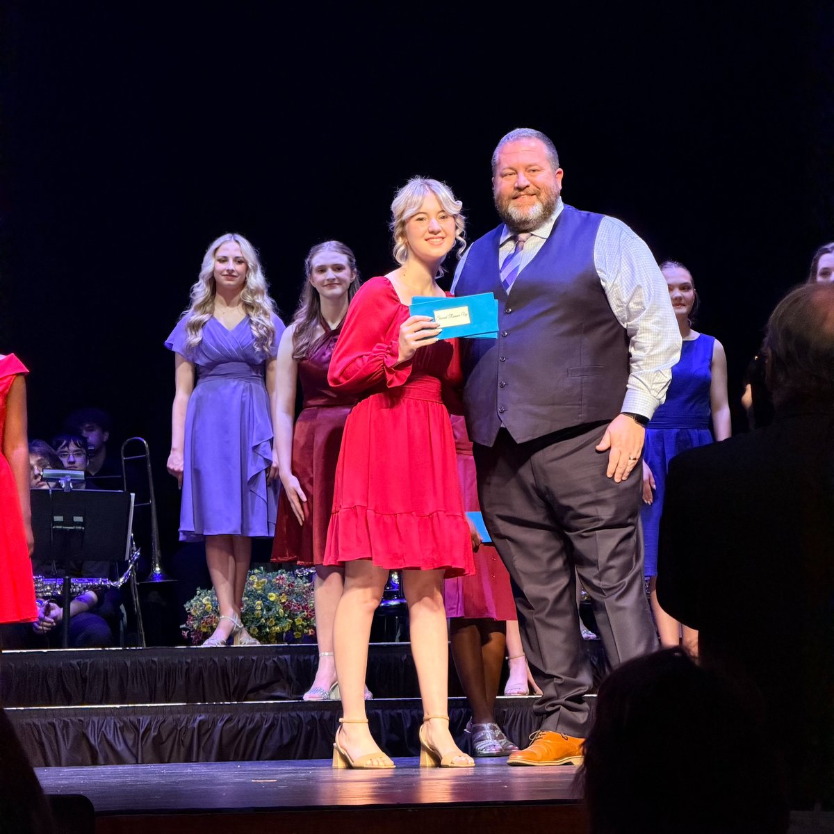BIGTechTalks's tweet photo. We're proud to recognize Andrew Mayer for representing Business Information Group at the York Distinguished Young Women event. Supporting programs that empower young women through education, leadership, and personal development helps build a stronger future for our community. https://t.co/lov8eJvsQ6