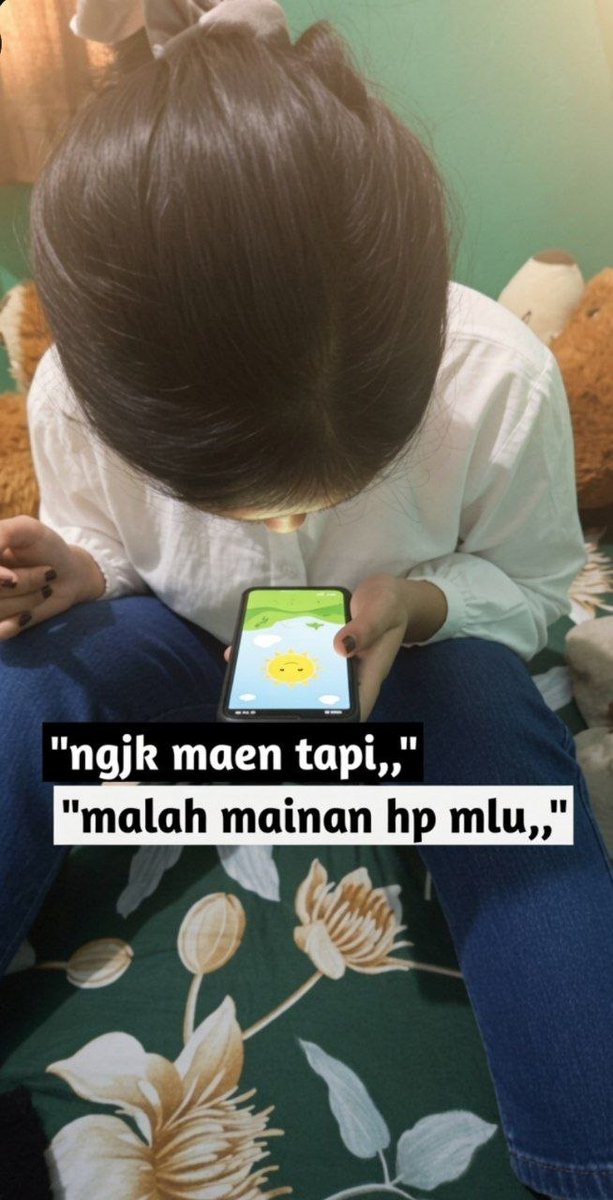 Rhea tweet media