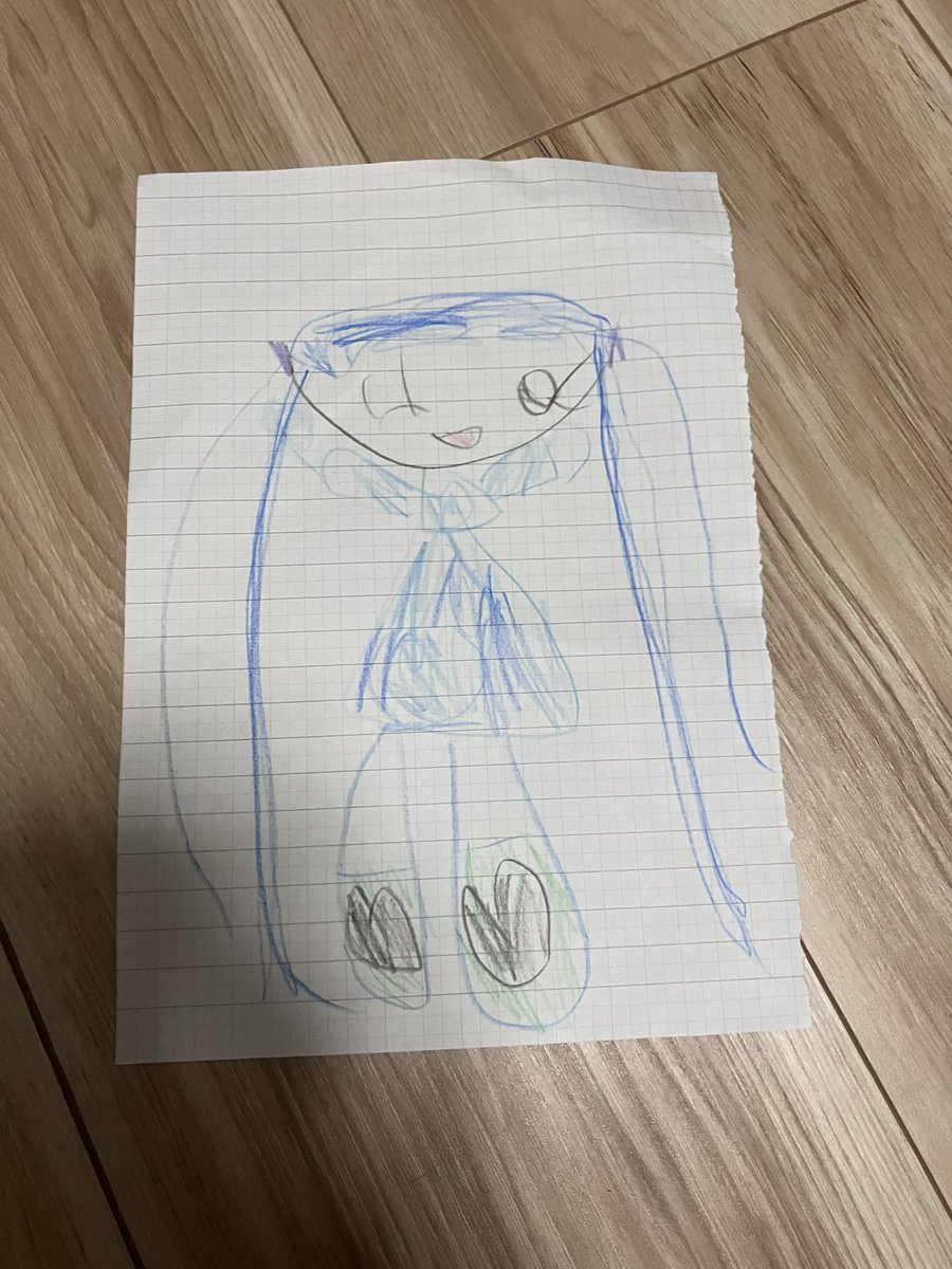 ajagami's tweet photo. 最近、家に帰ると家のいたる所に謎の少女が現れる怪奇現象に見舞われてる https://t.co/CEMQowF7tM