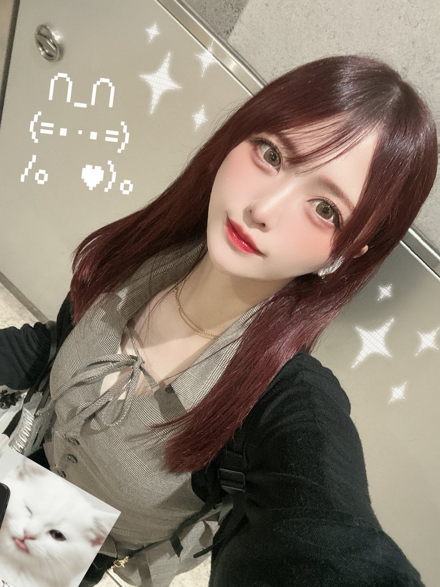 menzaishuri's tweet photo. イメチェンしてみた〜初赤髪❤️ https://t.co/acOkWzXj1G