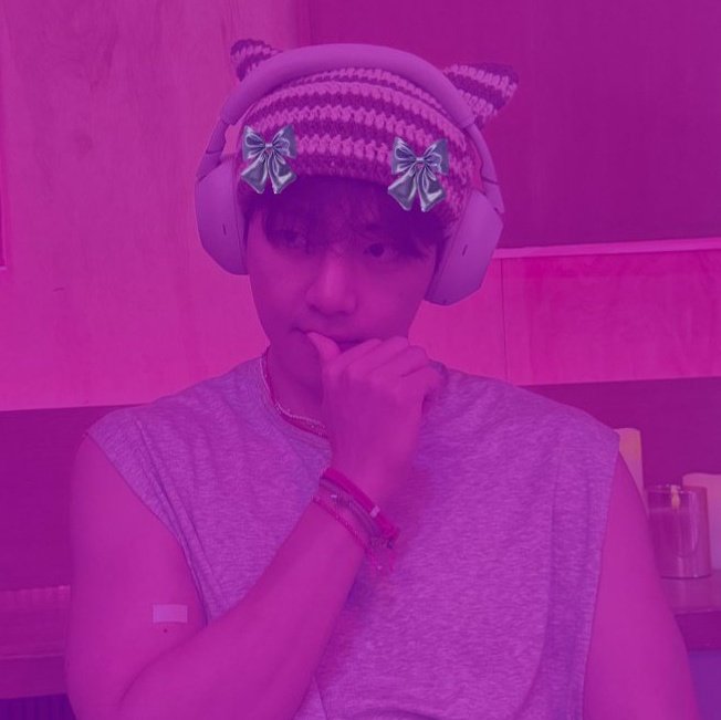 bora_blooms's tweet photo. Hehe select oneee
#interact #armytwt https://t.co/gAVj4Ct7N2