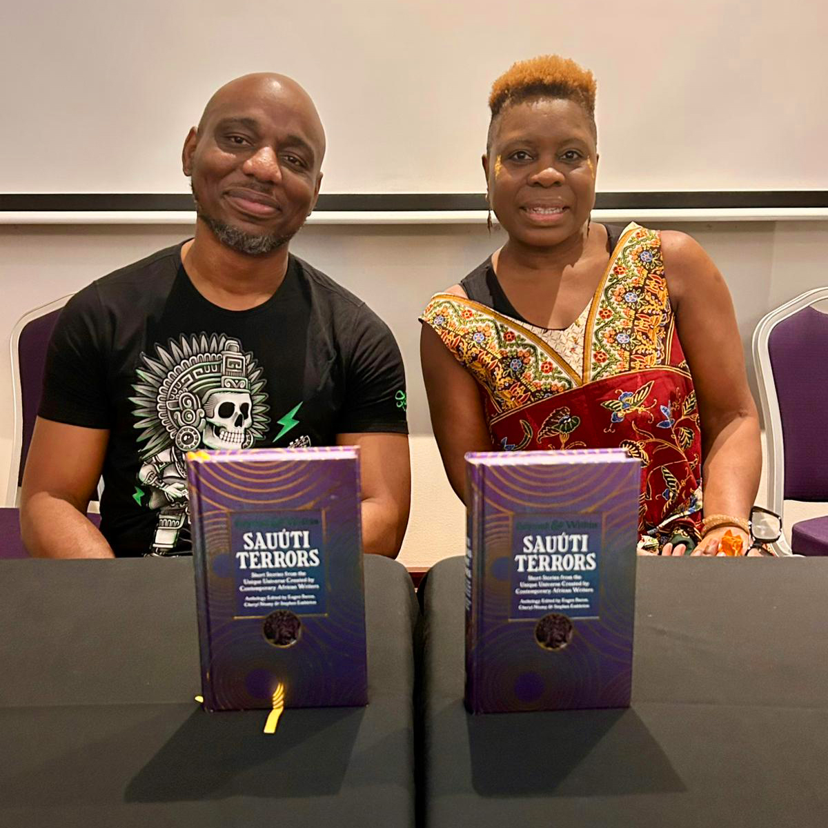 sauutiverse's tweet photo. The Sauútiverse was represented by @EugenBacon and @WTalabi for the Sauúti Terrors launch at @Swancon in Perth last weekend. 🚀💫📚 

It was an amazing reception of the Sauutiverse down under with signings galore!

Get your copies: https://t.co/18bbPVjF14 https://t.co/3VPQSLQ1x1