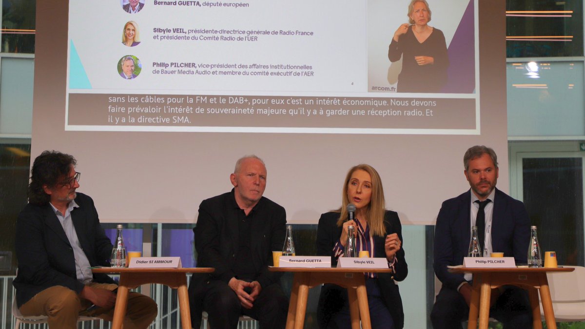 Arcom_fr's tweet photo. 🎙 #Radio | Les #AssisesDeLaRadio ont réuni de nombreux acteurs du secteur de la radio pour échanger sur les enjeux actuels et futurs du média le plus plébiscité par les Français.

Pour revoir l’édition 2026 des Assises de la radio : https://t.co/iRadU2lHs4 https://t.co/DGHpfxfcqO