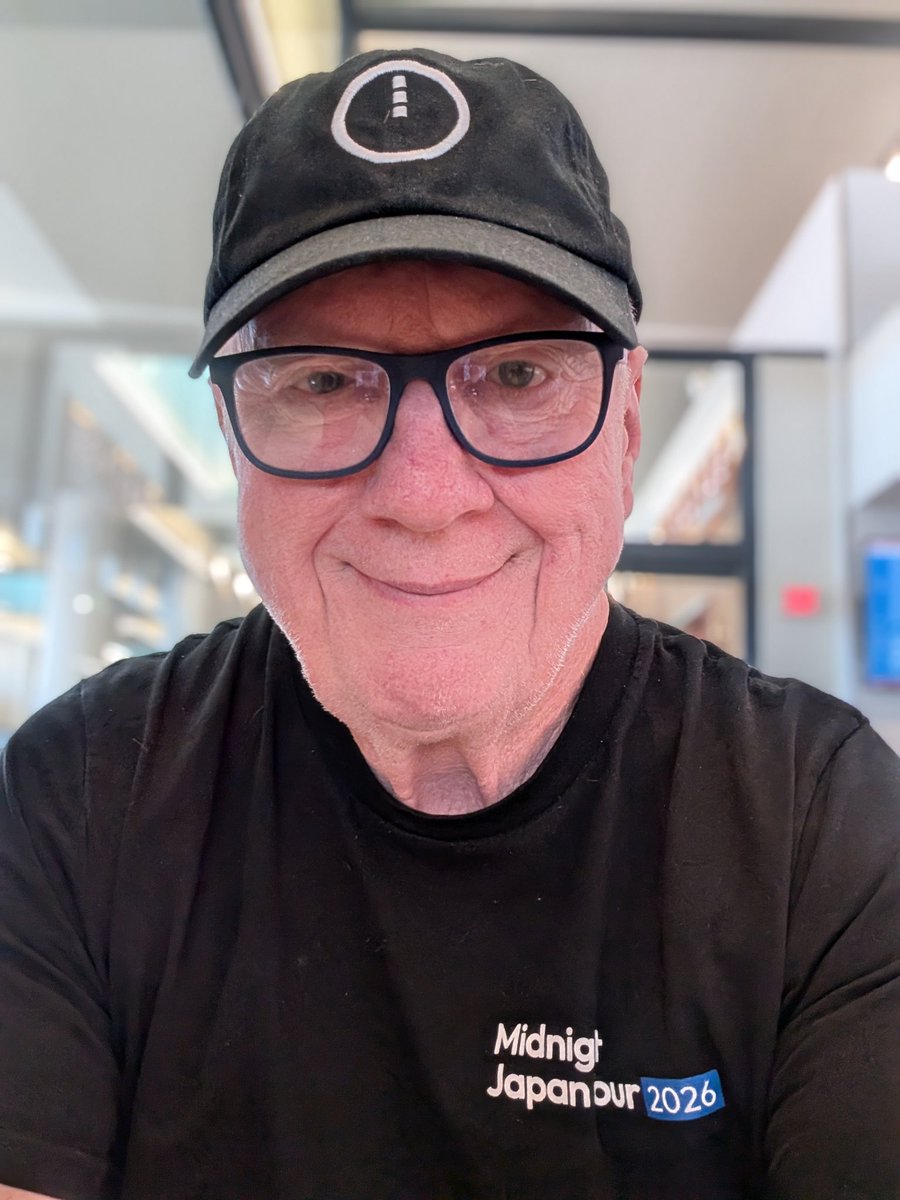 JoyeousT's tweet photo. At the airport in Phoenix boarding the plane and then on my way to Sydney to start my Cardano and Midnight unofficial morale tour of 4 Aussie cities. Yes, the spacesuit is coming. Yes, I packed some warm clothes. @Cardano_CF @midnightfdn @astroboysoup @Nate_Olympus @Cryptofly777 https://t.co/xWQWRGQFhx
