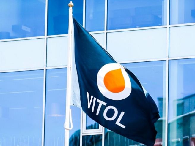 jackprandelli's tweet photo. ⚠️Vitol just said the oil market is underpricing risk. 

🛢️14 million barrels/day offline. 

📉Inventories being drawn at record pace. 

🇨🇳China not importing 5 million bpd it normally would. 

The turning point comes when someone needs the physical molecules and they simply aren't there. 

Tom Baker, Vitol's MD for Bahrain:
"The turning point could be when someone really needs those physical molecules and the physical molecules just aren't there to buy."

🚨This is the world's largest independent oil trader.
Speaking about physical markets.
Saying prices are too low. 

The 3 buffers all running out simultaneously:

1. Inventories
"We can't indefinitely draw down from inventories."
IEA already released a record 400 million barrels. Commercial stocks at historic lows. ExxonMobil said $150–$160 when the floor hits. Chevron said June and July will be worse.

2. China's missing demand
"China won't indefinitely not import 5 million bpd."
China has been drawing on its own strategic reserves estimated at 1.4 billion barrels instead of buying at market. When Beijing re-enters the market as a buyer, it adds 5 million bpd of demand back overnight. That is not a gradual event. 

3. Product markets the part nobody is pricing:
"Crude can come back online, but from a product perspective, it might be very hard for the system to catch up for the rest of the year."

This is the key insight. 

Even when crude flows resume, refinery runs, product inventories, and distribution logistics take months to normalise. 
Gasoline, diesel, jet fuel these markets move slower than crude. 
The product crunch outlasts the crude crunch. 

Full analysis including what this means for commodity inflation and the assets positioned to benefit in my latest article.

Link in the comments 👇