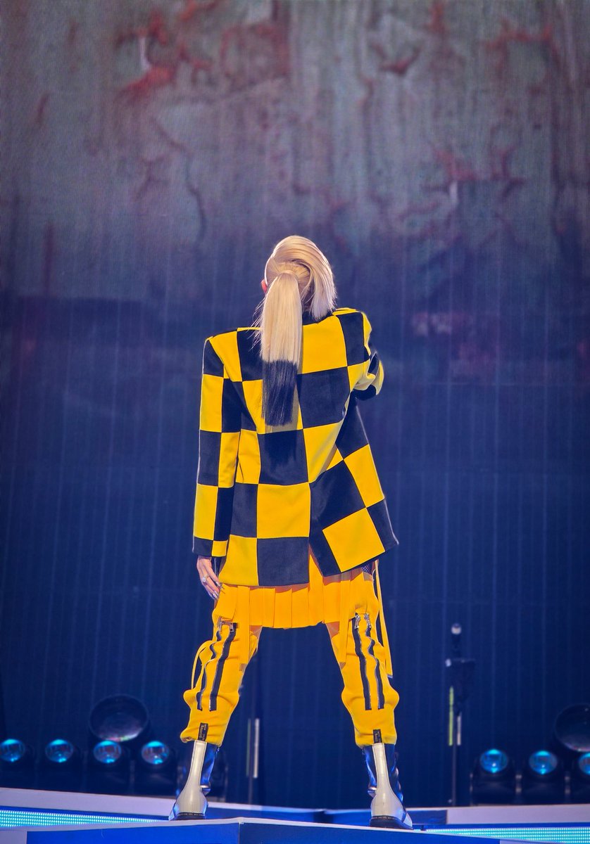 newginafets's tweet photo. Some pics i took from May 30th show  @nodoubt @SphereVegas @gwenstefani @AdrianYoungND @TonyKanal https://t.co/LwVYKVZFC3