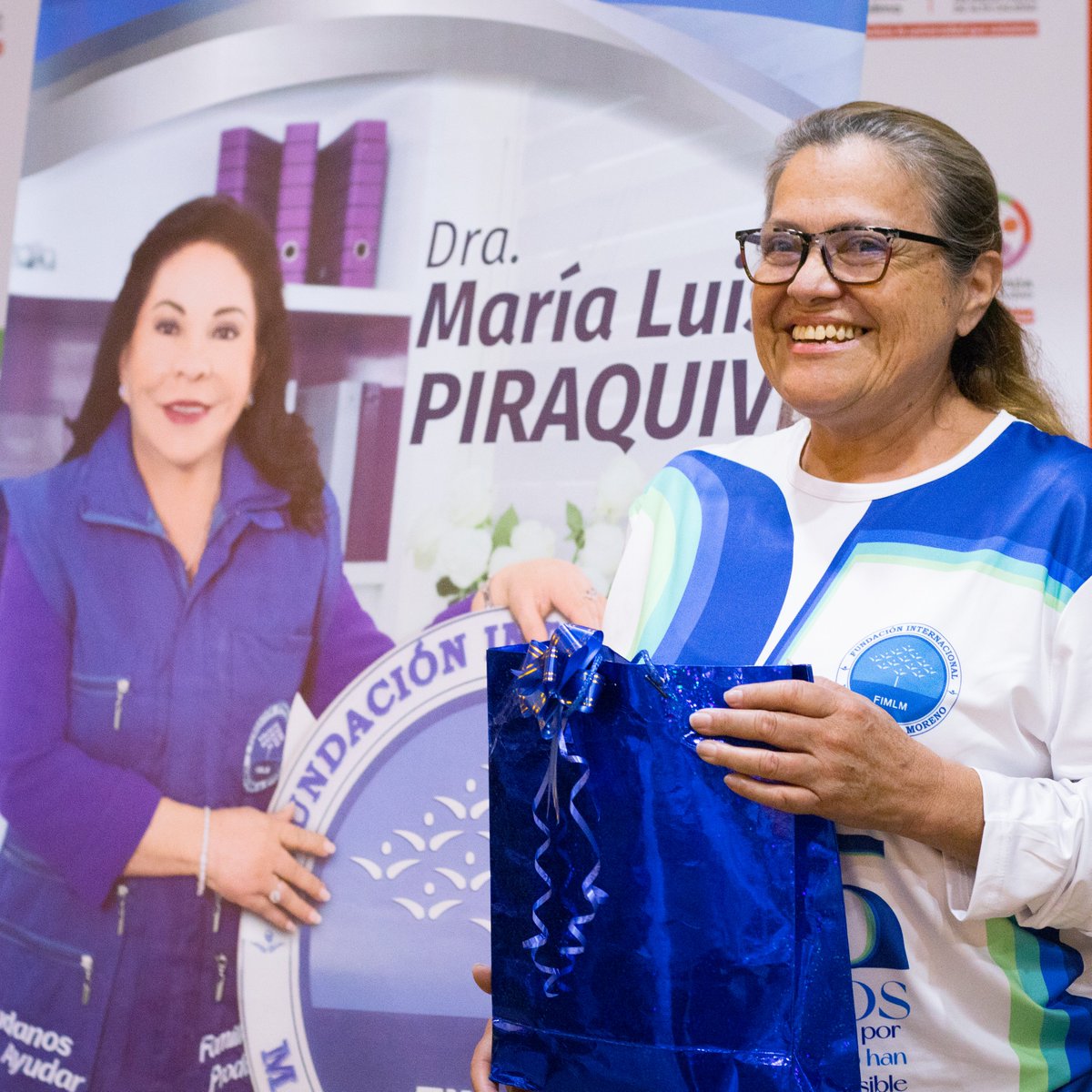 FIMLM's tweet photo. #DíadelVoluntariado | Celebramos el Día del Voluntariado en Ibagué, Tolima. 💙
Este encuentro reafirmó que el trabajo en equipo y la vocación de servicio son la fuerza que lleva esperanza a quienes más lo necesitan. 🤝✨
Lee más: https://t.co/3SMtW2SRek 
#FIMLM  #Fimlm25Años https://t.co/V2rM0gaFDg
