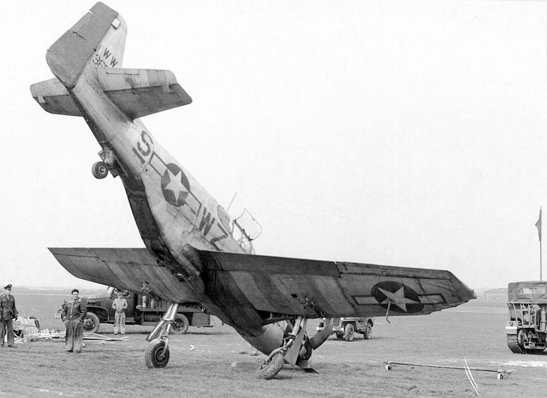 JGuybee's tweet photo. War Weary P-51B Mustang of the 84th Fighter Squadron after a landing accident at Duxford, England, United Kingdom, 10 Apr 1945 https://t.co/D4cnV53lzk