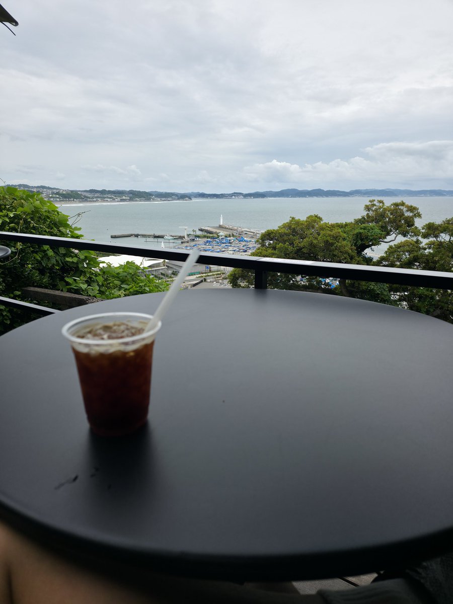 ValarBravoosi's tweet photo. Kamakura×Enoshima Part2 - had to try the denim lemonade https://t.co/fYKOg8istg