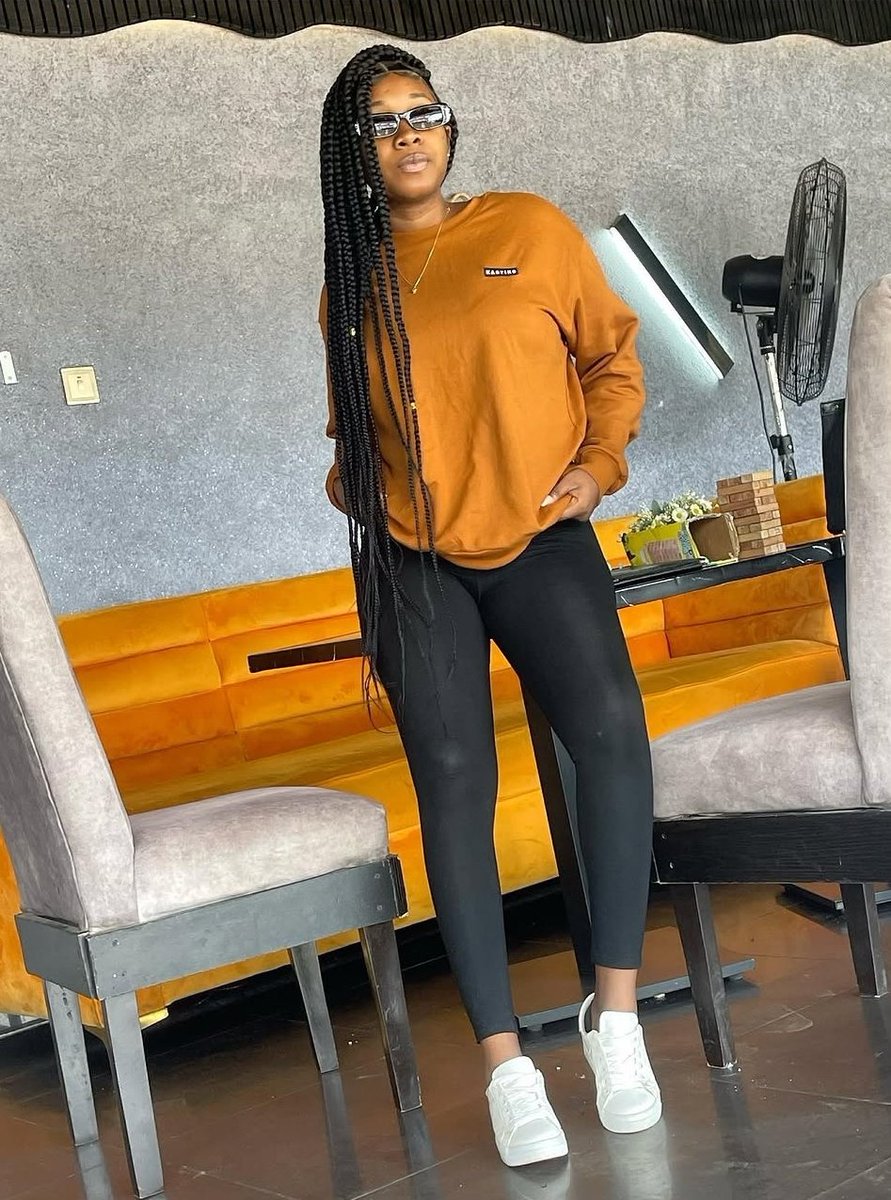 TiwaNOTsavage tweet media