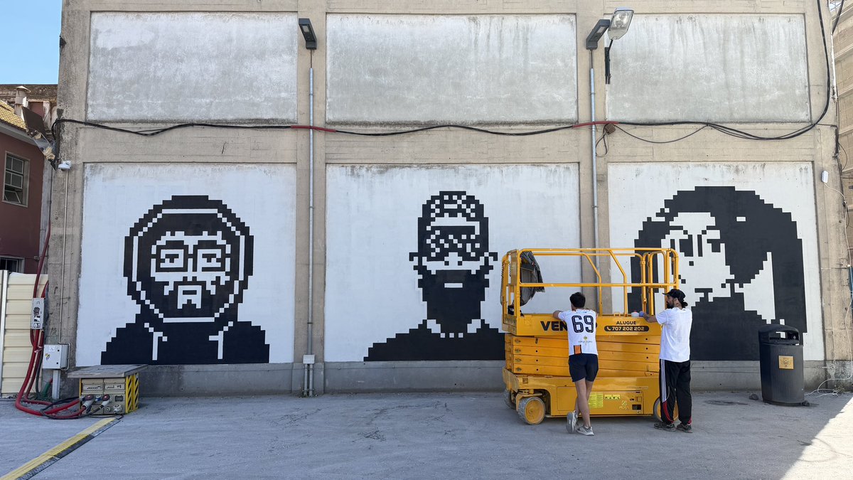 serc1n's tweet photo. We are in Unicorn Factory, come drink beers with us.

Our mural is done🔥 https://t.co/Z5RUtPcy57