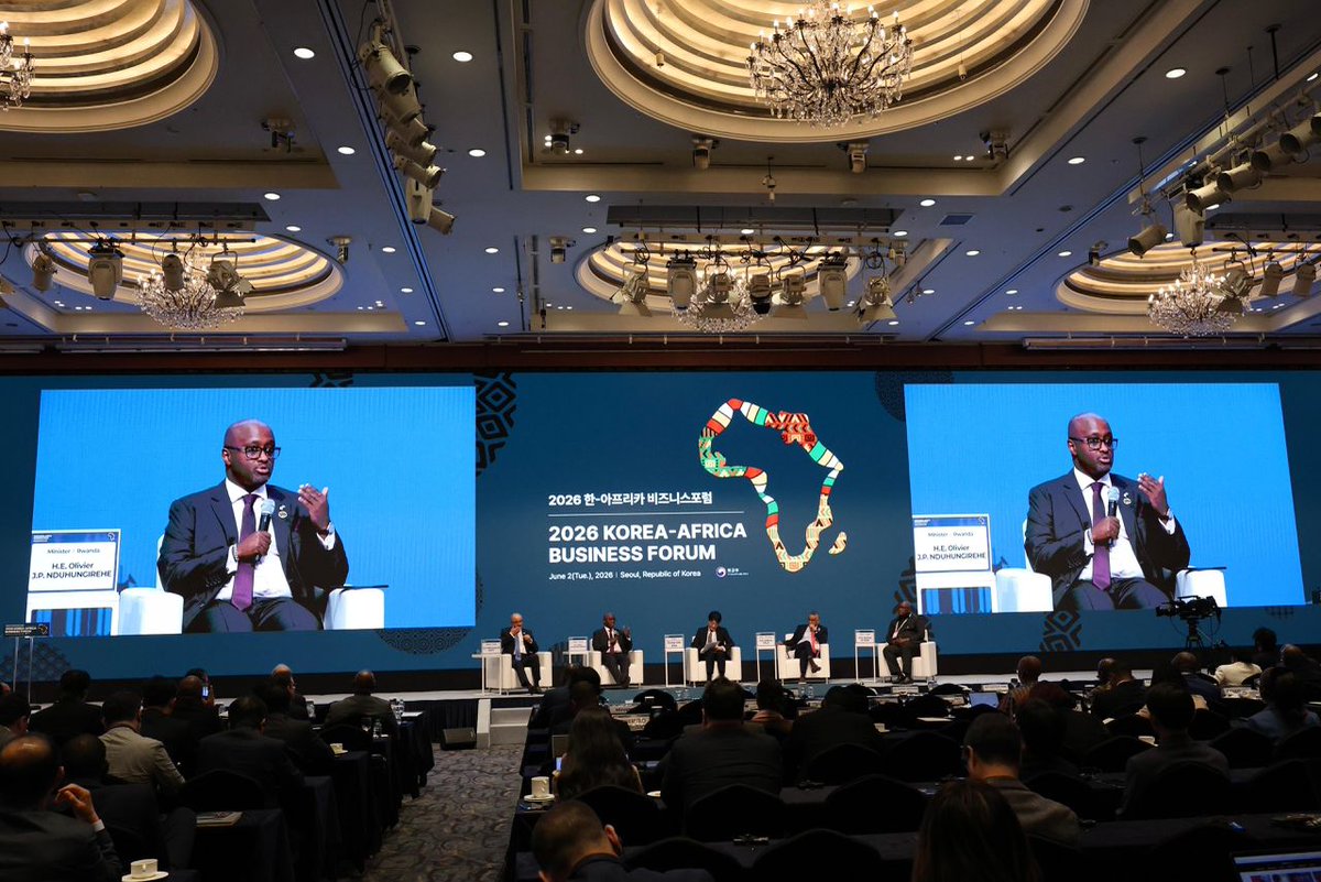 RwandaMFA's tweet photo. In Seoul, Minister @onduhungirehe participated in the 2026 Korea-Africa Business Forum.

He highlighted business and investment opportunities in Rwanda, especially in the mining and energy sectors. https://t.co/f7LRJlahKR