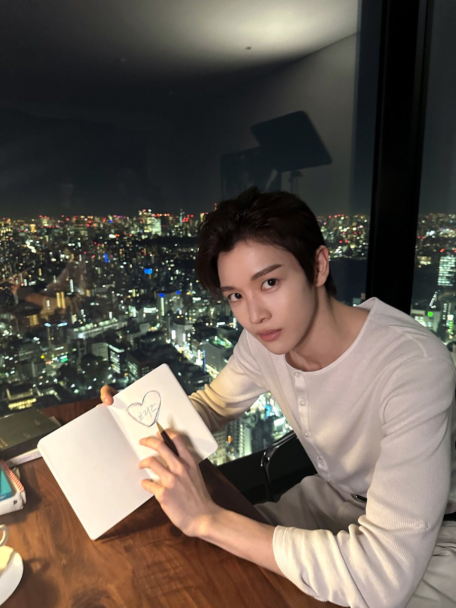 sungchan pics tweet media