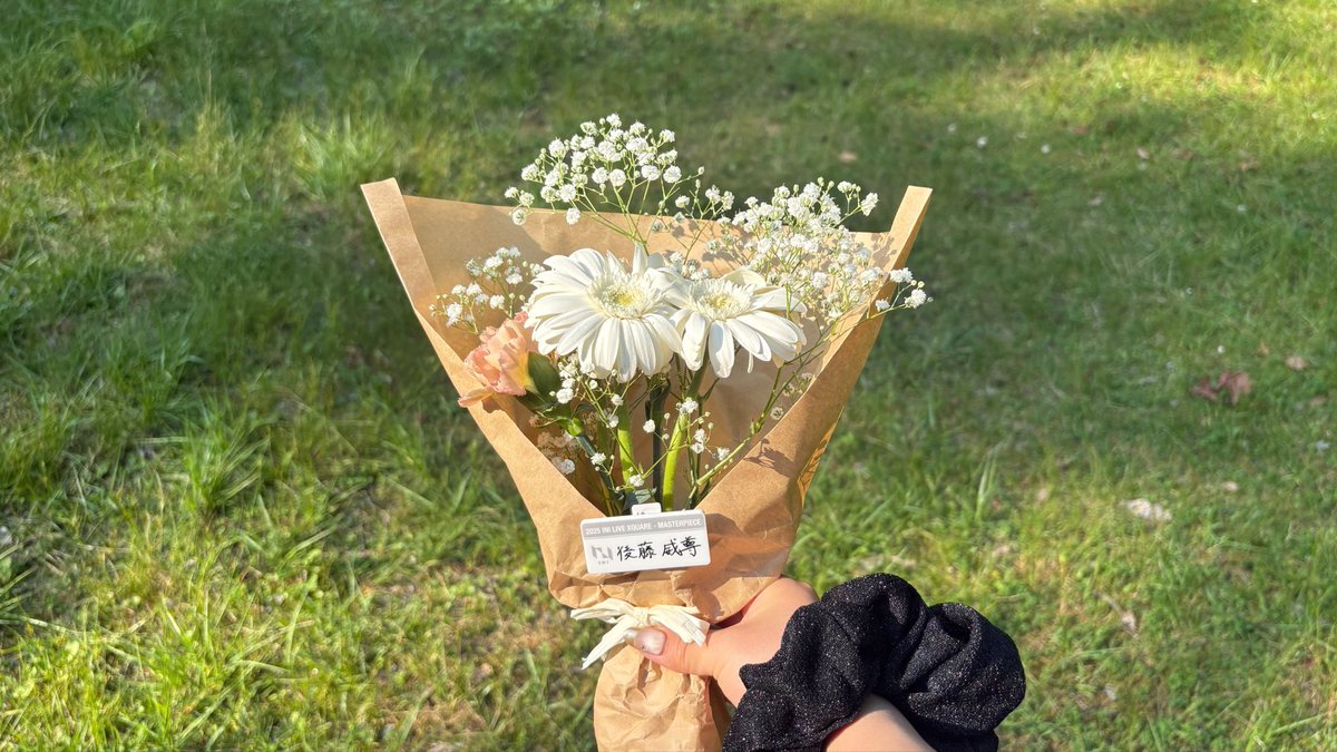 tk6ily_'s tweet photo. ･｡｡･ﾟ･｡｡･ﾟ･｡｡･ﾟ･｡｡･ﾟﾟ･｡｡･
　： ：
　☆ ：          
　　 ☆               HAPPY BIRTHDAY TAKERU♩
                           素敵な1年になりますように

#祝27歳_威尊と幸せを分け合って笑おう
#HappyTakeruDay2026 https://t.co/8OwbmZAsiL