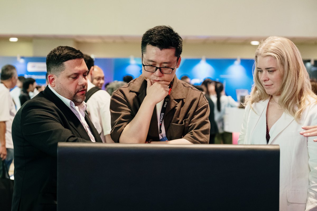 ImagineLiveLLC's tweet photo. Day 1 at SiGMA Asia 2026 — wrapped! ⚡

What an amazing start in Manila: great conversations, new connections, and incredible energy at our stand.

Tomorrow is your chance to visit us.
📍 Imagine Live | Stand 2562
See you there! ✨ https://t.co/orEVwEbDvi