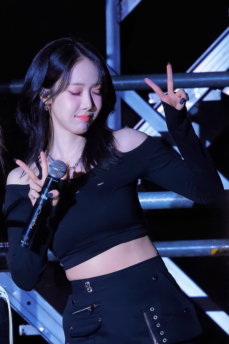 popkorn_eb's tweet photo. 260603🐱 HAPPY SINB DAY🐱

🎂생일 축하해~
-> (1)

#SINB #신비 
#6월의_적토마_신비생일
#AHipnoticPerformerSinB https://t.co/cFFsdD1mU9
