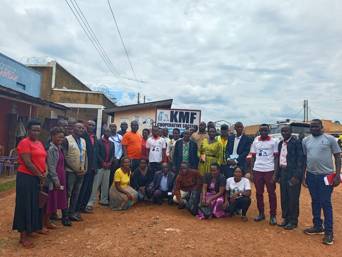 thinkitlimited's tweet photo. Day Two of the field understanding and scoping exercise by @pearlbank_ug under the Agriculture Growth and Innovation for Livelihood Enhancement (AGILE) Project focused on engaging cooperatives within the host community in Kyangwali.

#AGILEProject #thinkITLimited https://t.co/mSZhfWWvN9