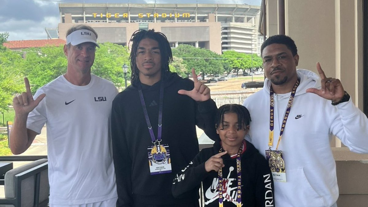 ChachereGrant's tweet photo. LSU enters the final month before Aden Starling’s decision with momentum, but Arkansas remains in the race. The Texas wideout explains why Lane Kiffin, George McDonald, and LSU’s “Wide Receiver U” reputation have the Tigers in contention.

The Intel ($): https://t.co/38kTht4hJD https://t.co/M7uuwklyHC