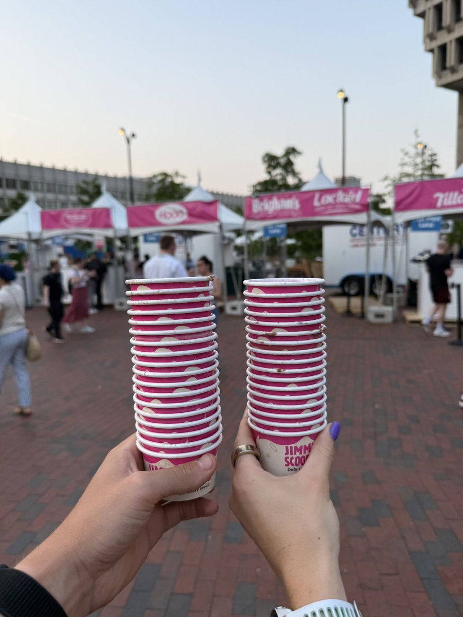 HankFrank's tweet photo. A very important Tuesday shakeout with Cate✅

Shakeout for what?

A marathon?

No

A race?

No

A workout?

No

The SCOOPER BOWL in Boston tonight

There are people who like ice cream

And then there is us

We do not treat this like dessert

We treat this like a sport

We are about to put on an ice cream performance that people will be talking about for generations

This morning was not fitness

It was strategy

Move the legs
Get outside
Bank some steps
Open up the appetite
Prepare for battle
Respect the event
Leave no flavor behind

Some people train for races

We train for this

Last year’s performance was elite

Will we beat it tonight?

Stay tuned