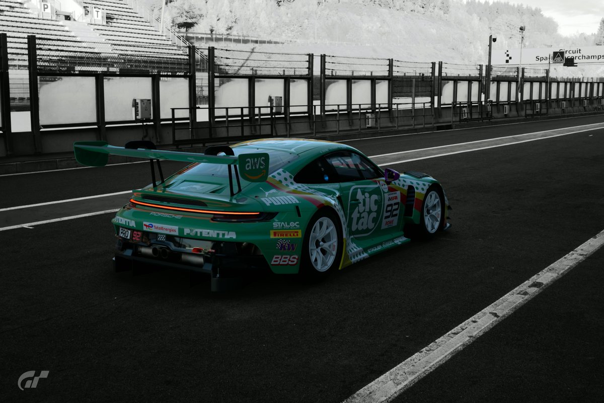_SpecThree_'s tweet photo. sometimes i make liveries
#GT7Livery https://t.co/FPLDr1lA3s