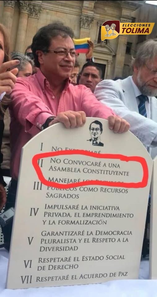 Americadecali1's tweet photo. @millanrussy Se le han pasado recolectando firmas para la constituyente y ahora resulta que dicen que no lo haran? jajajaajaja, estos hptas guerrilleros mienten de una forma tan descarada, "toda forma de lucha" es su lema, incluido mentir de frente.
@PizarroMariaJo esta pelicula ya la vimos. https://t.co/18VpDq8lKo