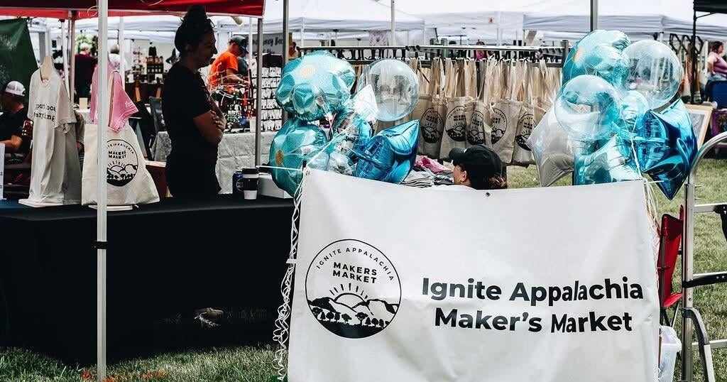 ECDIoh's tweet photo. Bonnie Barker of ECDI is featured in the Portsmouth Daily Times sharing how the Maker’s Market creates space for local entrepreneurs to grow.
Join us June 13 in Portsmouth! 🛍️
 🔗 https://t.co/awaI2lgBx3 https://t.co/NOnQf3aZ7x