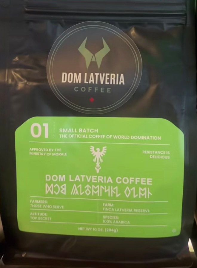 CultureCrave's tweet photo. The Russo Brothers teased a 'surprise' today for 'Avengers: Doomsday' 

It turned out to be Doctor Doom-themed bags of coffee

📷 @screenrant https://t.co/CTqVQohUu0