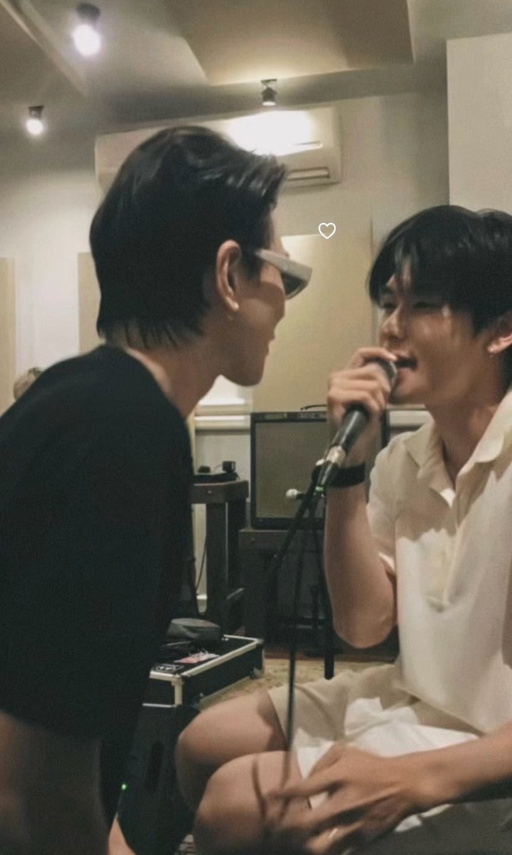 moogot11's tweet photo. สี่ห้องหัวใจของเฮียยกให้หนูทั้งหมด 😎

#ต้าห์อู๋ออฟโรด #DaouOffroad https://t.co/7XqklFoy7g