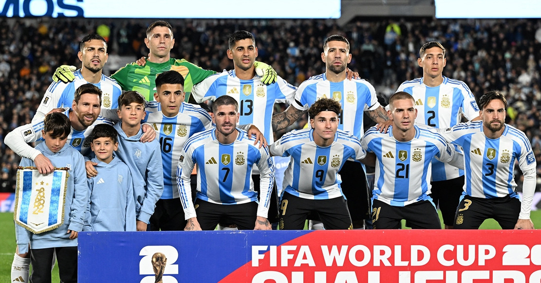 leochienthang's tweet photo. World Cup 2026: 'Bảng tử thần' của tân binh Jordan
Nằm ở bảng J, đại diện Trung Đông chỉ có vỏn vẹn 17% cơ hội vượt qua vòng bảng. Trong khi đó, nhà đương kim vô địch Argentina nắm chắc 91% vé đi tiếp, theo sau là Áo (52%) và Algeria (40%). https://t.co/iWtvMhSbFH