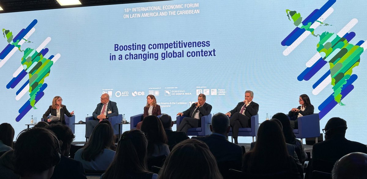 OECD_LAC's tweet photo. La 18 edición del Foro LAC con intervenciones muy relevantes de ministros y representantes de 🇦🇷 , 🇺🇾 , 🇵🇾 , 🇨🇷, 🇵🇦, 🇩🇴, 🇪🇺, and partners such as @the_IDB, @undp and now celebrating the 10 anniversary of the @OECD_LAC Regional Programme. #LACRP10 https://t.co/Y0jTeNUCAU