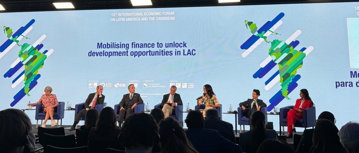 OECD_LAC's tweet photo. La 18 edición del Foro LAC con intervenciones muy relevantes de ministros y representantes de 🇦🇷 , 🇺🇾 , 🇵🇾 , 🇨🇷, 🇵🇦, 🇩🇴, 🇪🇺, and partners such as @the_IDB, @undp and now celebrating the 10 anniversary of the @OECD_LAC Regional Programme. #LACRP10 https://t.co/Y0jTeNUCAU