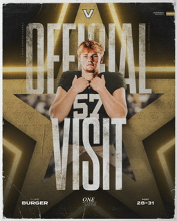 Lukeburger2027's tweet photo. Can't wait to be in the 615 this weekend for my OV!
💛🖤⚓️⬇️ Looking forward to getting to know the guys.
@Coach_Nady @FBCoachK @Coach_Lea @TimBeckFB @NickyV05 @bellalepak @bartonsimmons @coachj_lepak @VandyFootball @Vandy_247 @LockedOnVandy 
@Dale_Dowden @CSmithScout @CSmithMedia @shaynep_media @Hayesfawcett3 @TnVarsity @PrepRedzoneTN @PrepRedzone