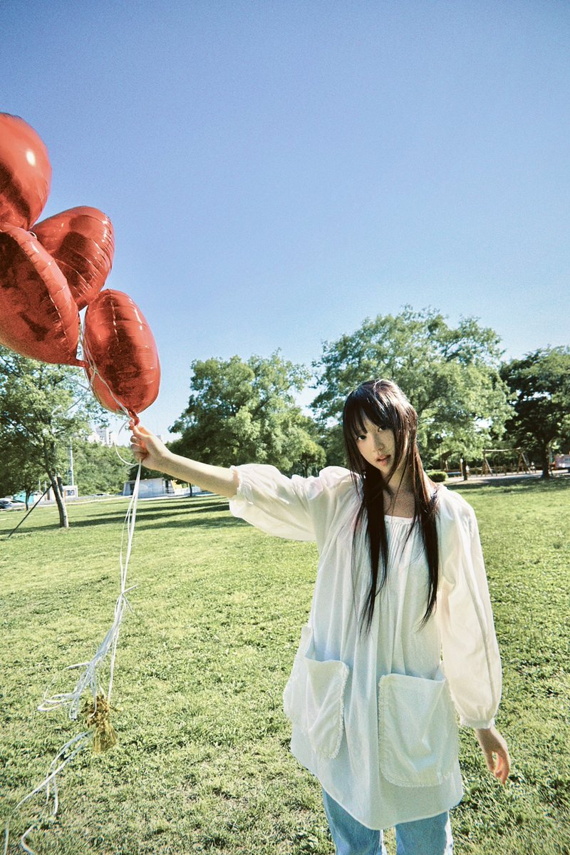vvupworld's tweet photo. Happy 20th birthday to amazing Kim VVUP. ♥️ https://t.co/rp4OloKrfs