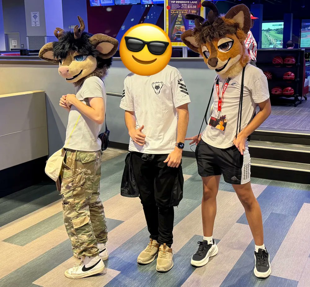 Popito214's tweet photo. Escorted by the deer squad! From the local SE meetup! https://t.co/BBgq70kY06
