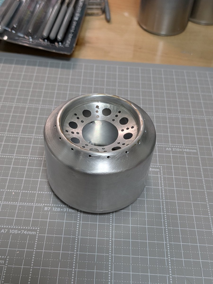 kakyo_wa's tweet photo. アルコールストーブ作り始めました！目茶苦茶楽しい！(⁠◍⁠•⁠ᴗ⁠•⁠◍⁠) https://t.co/j00m3zH8jO