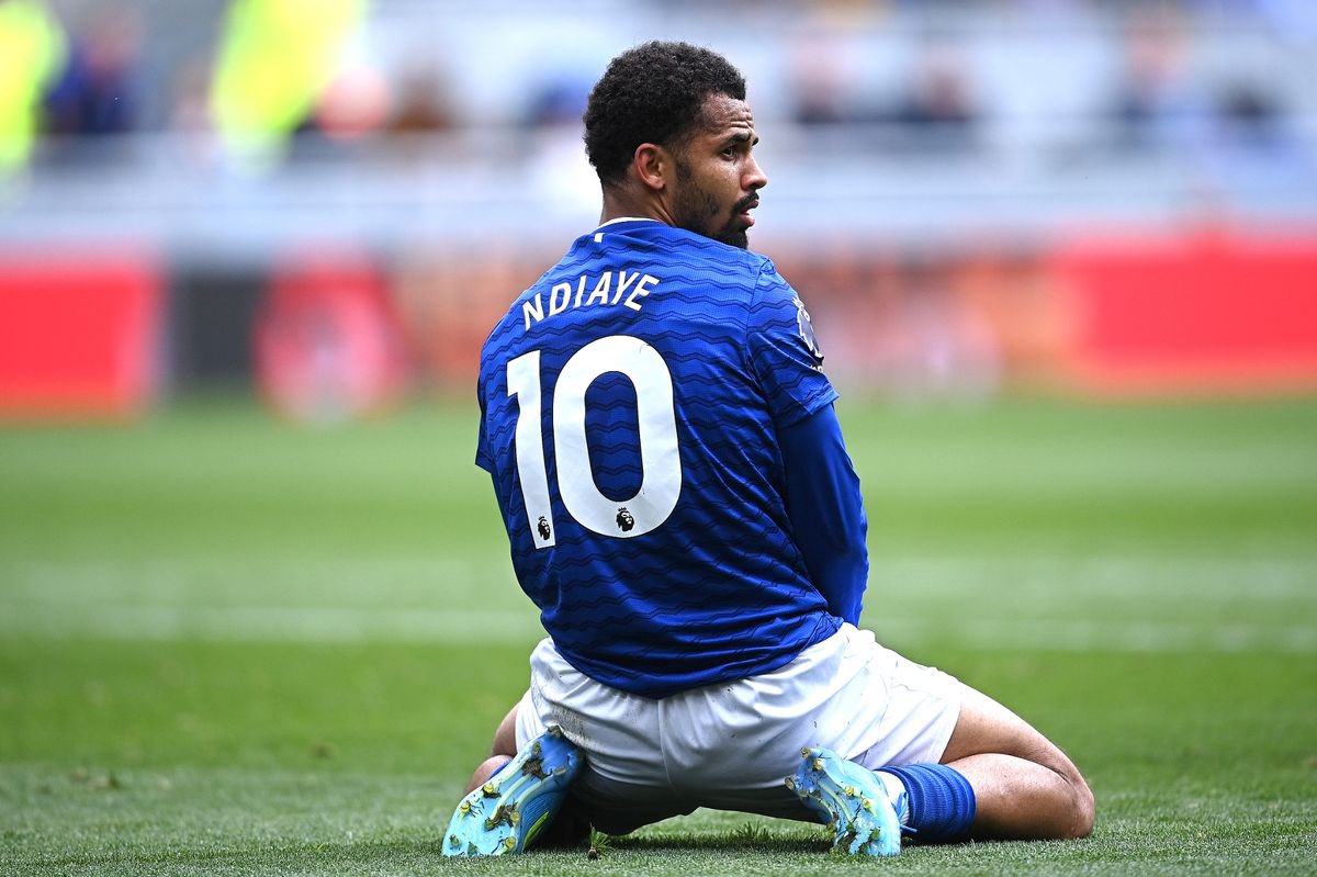 EvertonNewsFeed's tweet photo. 🚨BREAKING! - Everton are braced for a fight to keep hold of Iliman Ndiaye after having multiple new deals rejected by Ndiaye over the course of the season

(Source - @Paddy_Boyland ) https://t.co/3x726kJ4n2