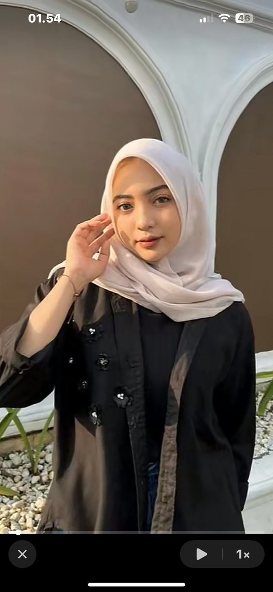 feronicaax's tweet photo. Tega banget cowoknya nyebarin vidionya Cut salwa viral aceh
Udah dikasih enak kok disebarin tega banget yang mau full vidionya cek komen https://t.co/VE11RYdJsy